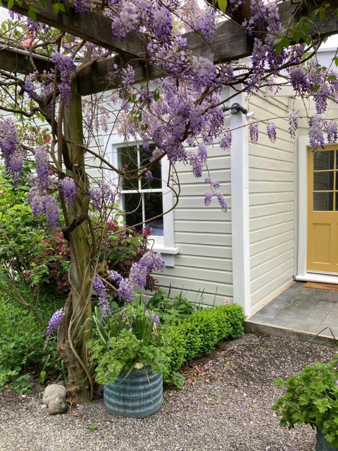 Country Bliss Cottage Грейтаун Экстерьер фото